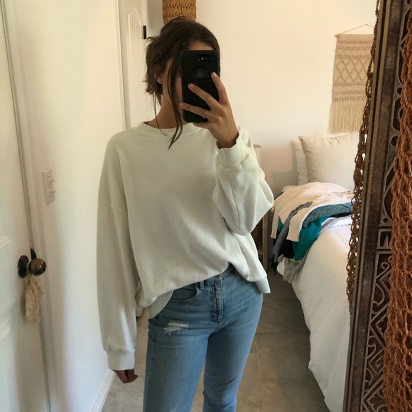 Sweatshirt - Picture 3 of 6